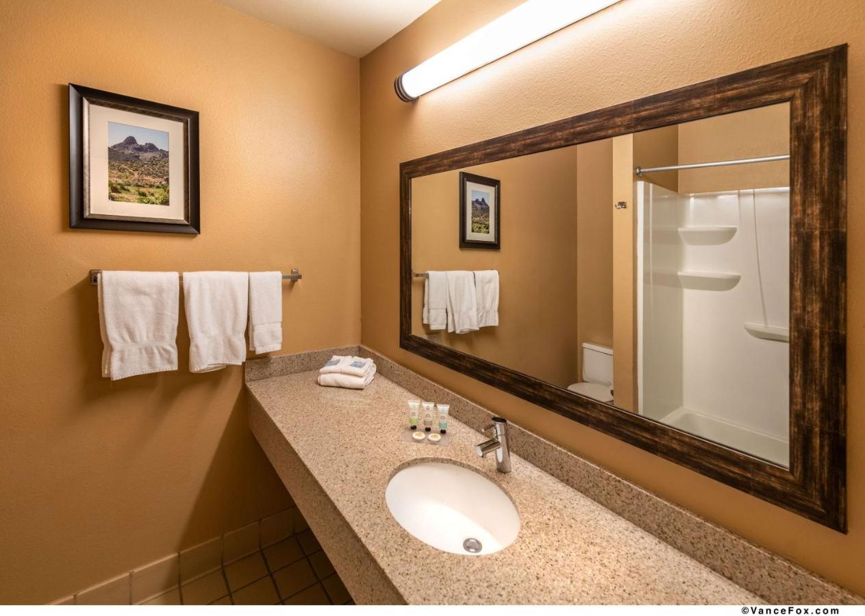 Surestay Hotel By Best Western Lovelock エクステリア 写真
